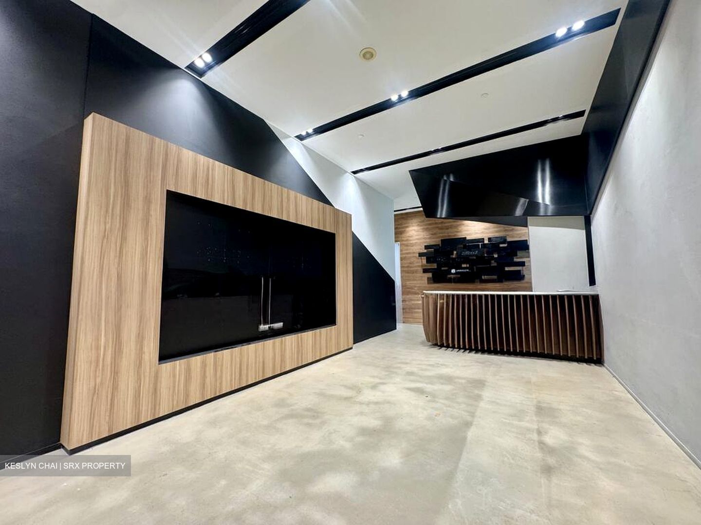 Golden Agri Plaza (D5), Factory #496509411